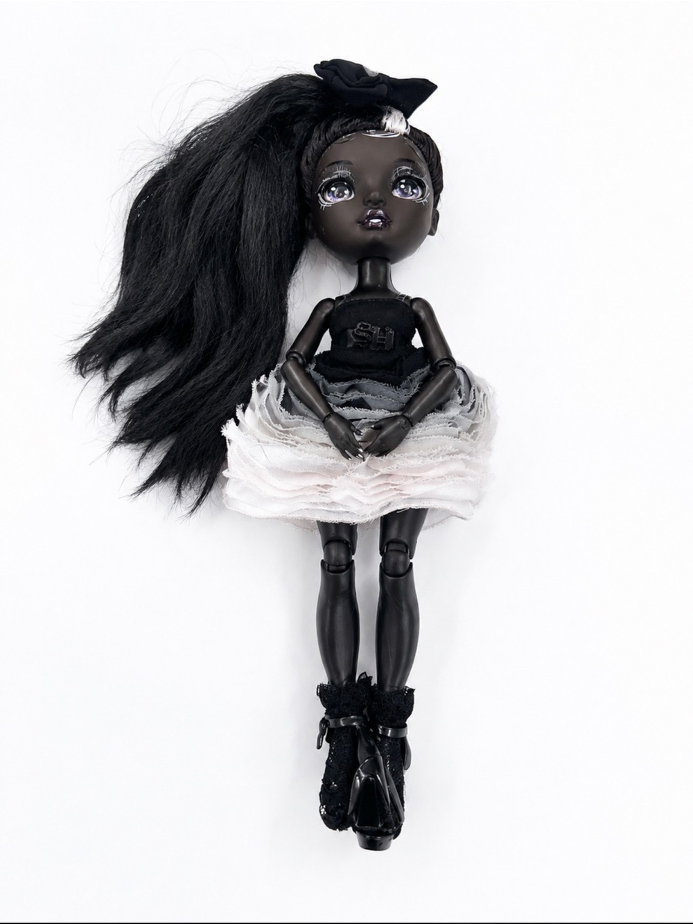 Rainbow High Shadow High Shanelle Onyx Fashion Doll